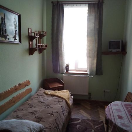 Готель Центральний Brody Εξωτερικό φωτογραφία